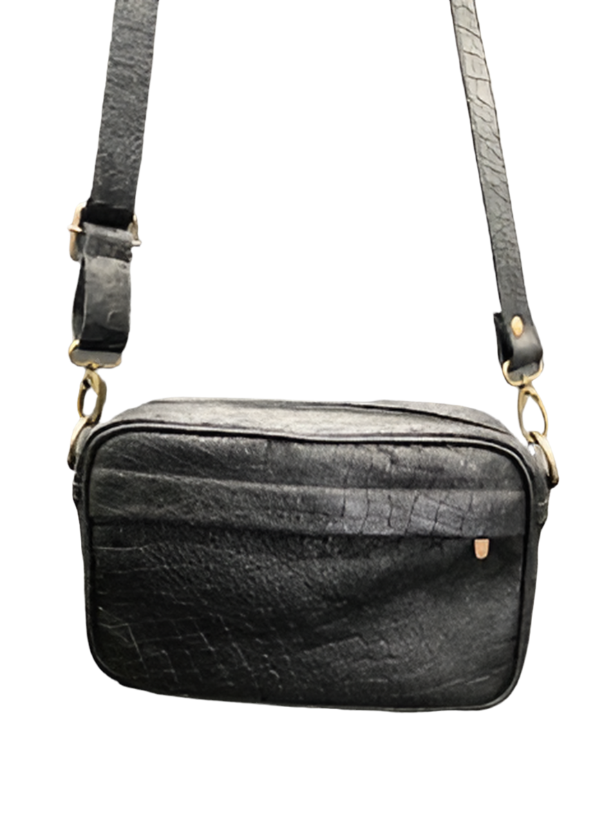 Ray Crossbody